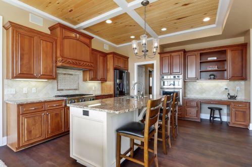 11205 Halstead Trl, Saint Paul MN  55129-4300 exterior