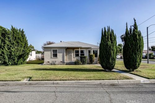 25757 Lomas Verdes St, Redlands, CA 92373-8468