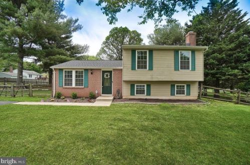 4311 Serpentine Rd, Middletown, MD 21769-7518