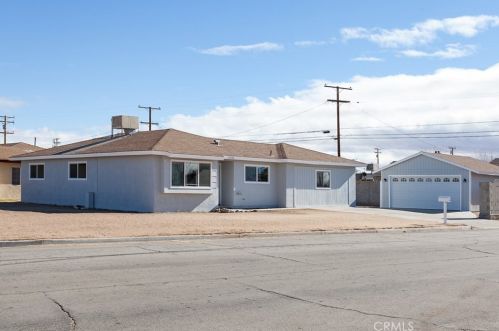 12236 El Mirage St, Boron, CA 93516-1315