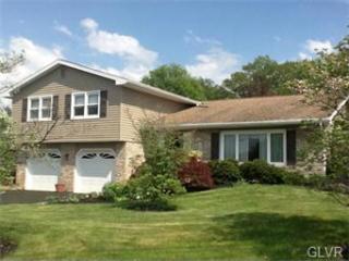 225 Lone Ln, Allentown, PA 18104-9533