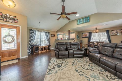 10236 Powder Horn Rd, Fort Worth TX  76108-3926 exterior