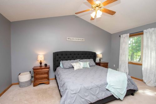 9063 Duckwood Trl, Saint Paul MN  55125-8687 exterior