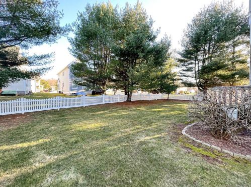 4 Olde Village Cir, Wallingford CT  06492-4848 exterior