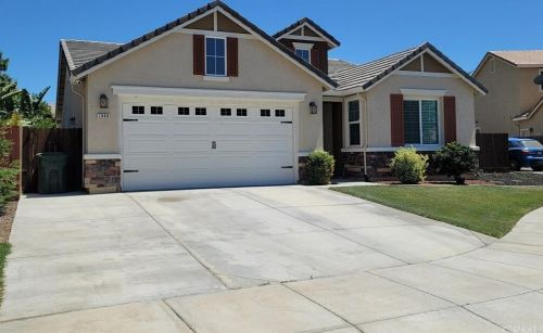 1668 Tumbleweed Way, Los Banos, CA 93635-8543