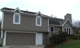 1545 Merit Ln, Liberty, MO 64068-2195