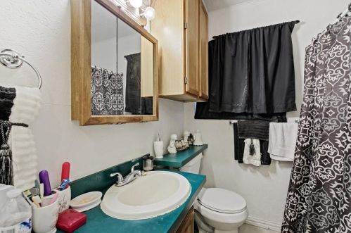 5450 Mcconnell Dr, Fort Worth TX  76134-1006 exterior