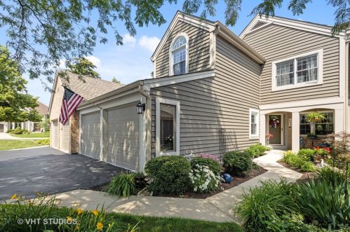 1420 Aberdeen Ct, Naperville, IL 60564-9798