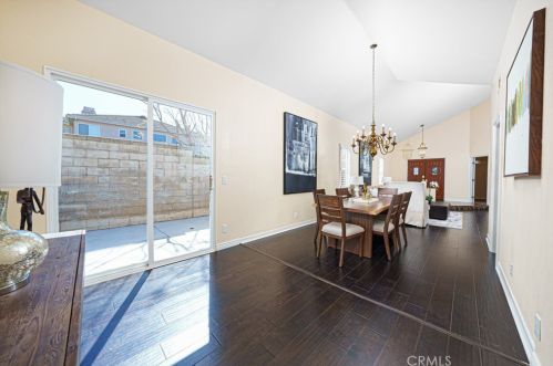 32 Trinity, Irvine CA  92612-3271 exterior