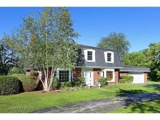 204 Hillside Rd, Hoffman Estates, IL 60010-4857