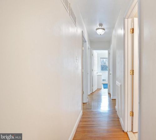 8634 Langport Dr, Springfield VA  exterior