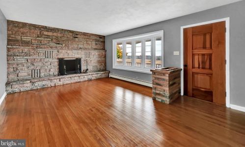 2345 Carlisle Pike, Hanover PA  17331-8777 exterior