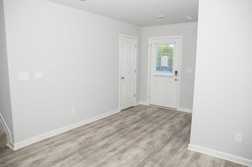 70 Browning Dr, Porterdale, GA 30016-6218