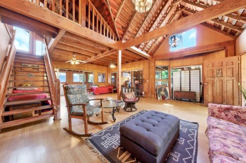 747 15 Ave, Honolulu HI  96816-3722 exterior