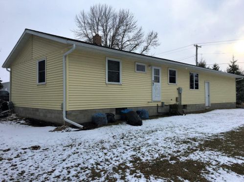 721 Centre St, Sauk Centre, MN 56378-1711