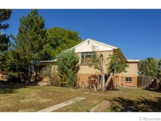 2295 Gill Pl, Denver CO  80219-2844 exterior