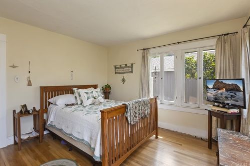 6268 Palm Ave, Riverside CA  92506-2021 exterior