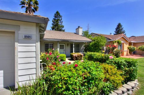8909 Harvest Hill Way, Elk Grove, CA 95624-1457