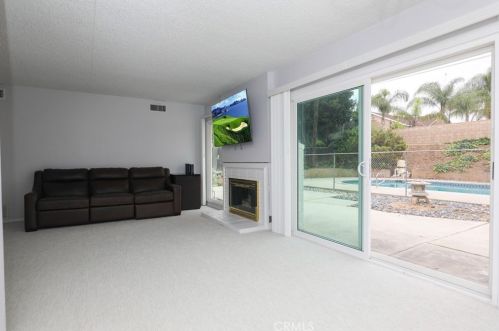 9840 Corella Ave, Whittier CA  90603-1732 exterior