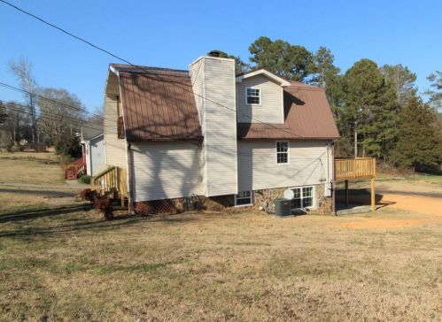 5 Meadowcliff Cir, Carrollton, GA 30116-7945