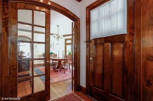 1212 Edmer Ave, Oak Park, IL 60302-1134