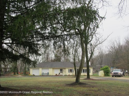125 Brindletown Rd, Plumsted Township, NJ 08533-1814