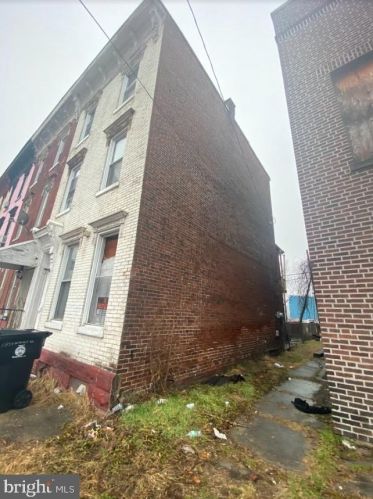 1256 Walnut St, Harrisburg, PA 17103-2261