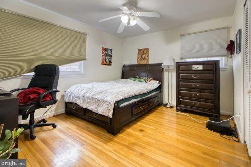 1008 Robroy Dr, Silver Spring MD exterior