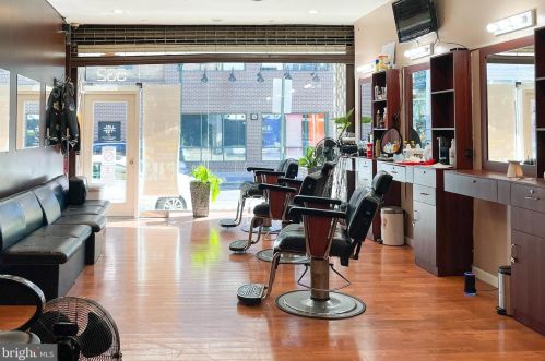 532 4 St, Philadelphia PA 19148-1303 exterior