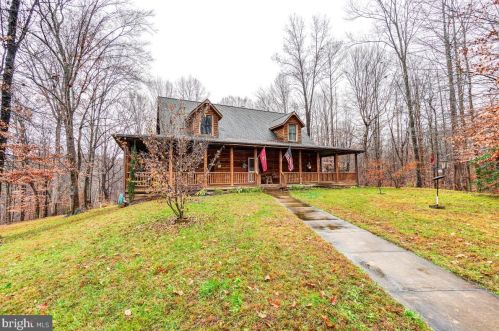 170 Spotted Tavern Rd, Fredericksburg, VA 22406-4021