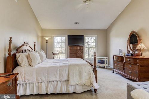 2407 Starcrest Dr, Silver Spring MD 20904-5459 exterior