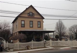 470 West Ave, Sewaren, NJ 07077-1334