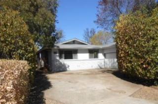 1028 Lorraine Dr, Redding, CA 96002-3210