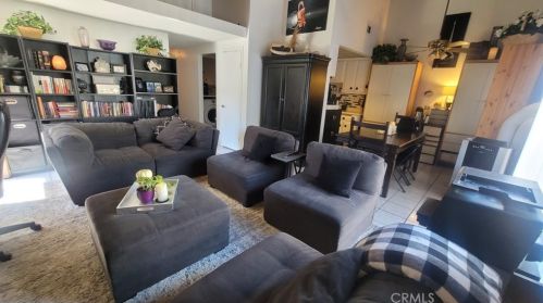 1454 Maxwell Ln, Upland CA 91786-7015 exterior