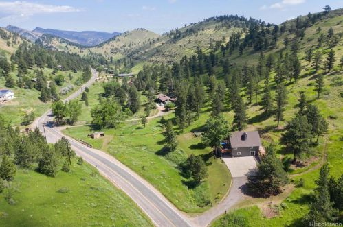 6836 Olde Stage Rd, Boulder, CO 80302-3402