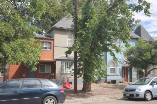 126 Grant Ave, Pueblo, CO 81004-2131