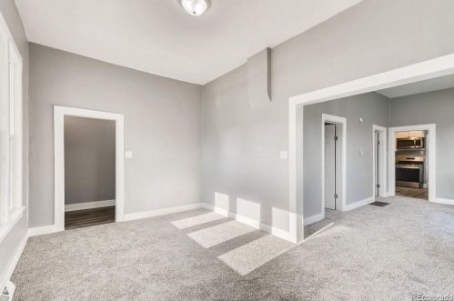 255 4th Ave, Denver CO  80203-4007 exterior