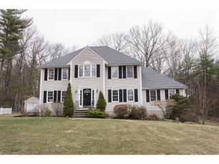 13 Tyler Dr, Londonderry, NH 03053-2503