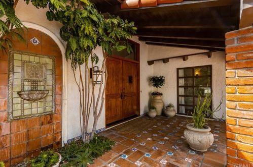 1451 Foothill Blvd, Santa Ana, CA 92705-3063