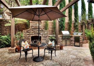 28 Homeland, Irvine, CA 92618-8801
