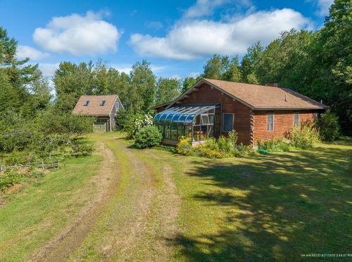 97 Gurney Hill Rd, Camden, ME 04847-3300