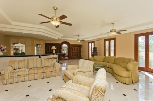 4347 Pahoa Ave, Honolulu HI  96816-5450 exterior