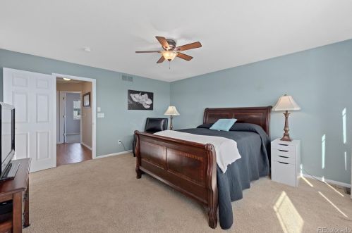 4794 Eaton Park Way, Aurora CO 80016-4292 exterior