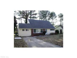 1817 Hartford Dr, Norfolk, VA 23518-5417