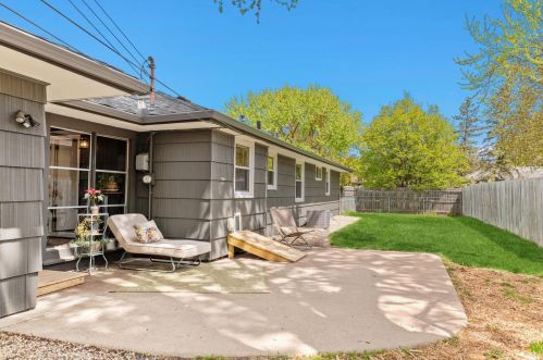 101 104th St, Minneapolis MN  55420-5303 exterior