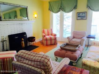 206 Washington Blvd, Wall Township NJ  08750-3103 exterior