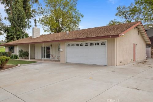 22935 Arliss Dr, Colton, CA 92313-5202