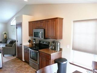 2513 Lancaster Dr, Sioux Falls SD  57106-4853 exterior