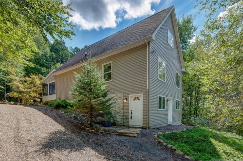 97 Quiet Woods Rd, East Hampton, CT 06424-1811