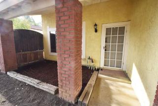 2382 Mesquite Ln, Corona, CA 92882-5682